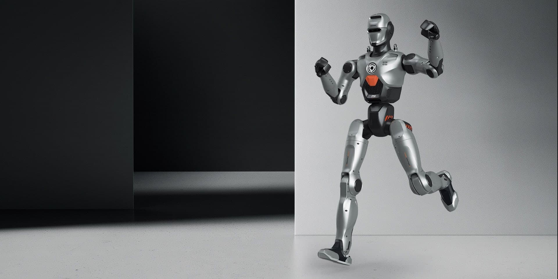 The EngineAI PM01